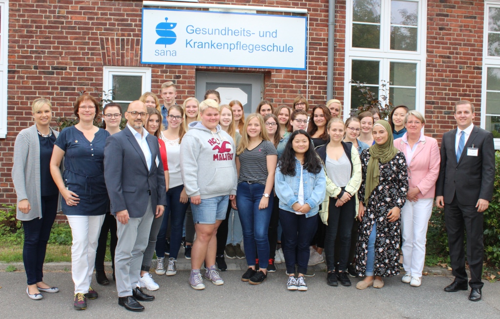 Pflegeschuler Starten Ihre Ausbildung Lubeck Sana Kliniken Ag