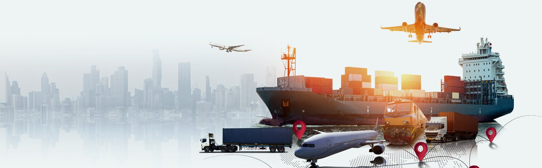 Fotomontage von verschiedenen Transportmitteln wie Schiff, Flugzeug, Lkw oder Bahn.