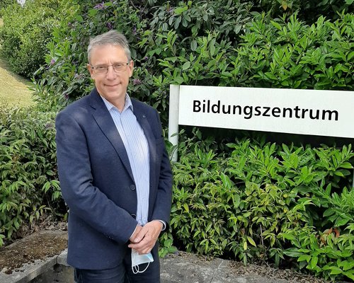 Christian Jonda ist Leiter des Bildungszentrums im Sana-Klinikum Remscheid. (Foto: Sandra Lopez Bravo)