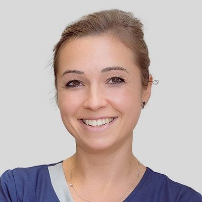 Christina Marx, Fachärztin für Allgemeinmedizin, Doceins MVZ Dresden Mitte Porträt von Christina Marx, Fachärztin für Allgemeinmedizin im Doceins MVZ Dresden Mitte.