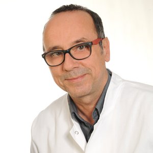 Markus Hörmann Porträt von Markus Hörmann, Kommissarischer Chefarzt, Facharzt für Urologie und spezielle urologische Chirurgie am Sana Klinikum Coburg der Sana Kliniken Oberfranken