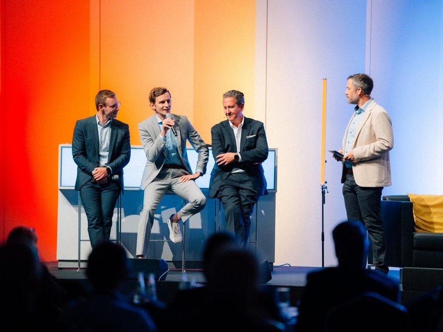 {f:if(condition:'{item.images.0.alternative}', then:'{item.images.0.alternative}'}